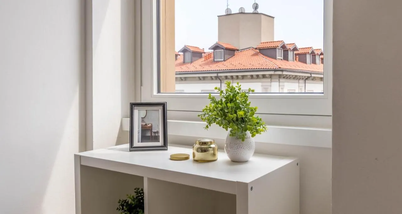 Joivy Bright Studio For 3 Near Porta Romana And Ied Milan Apartment
